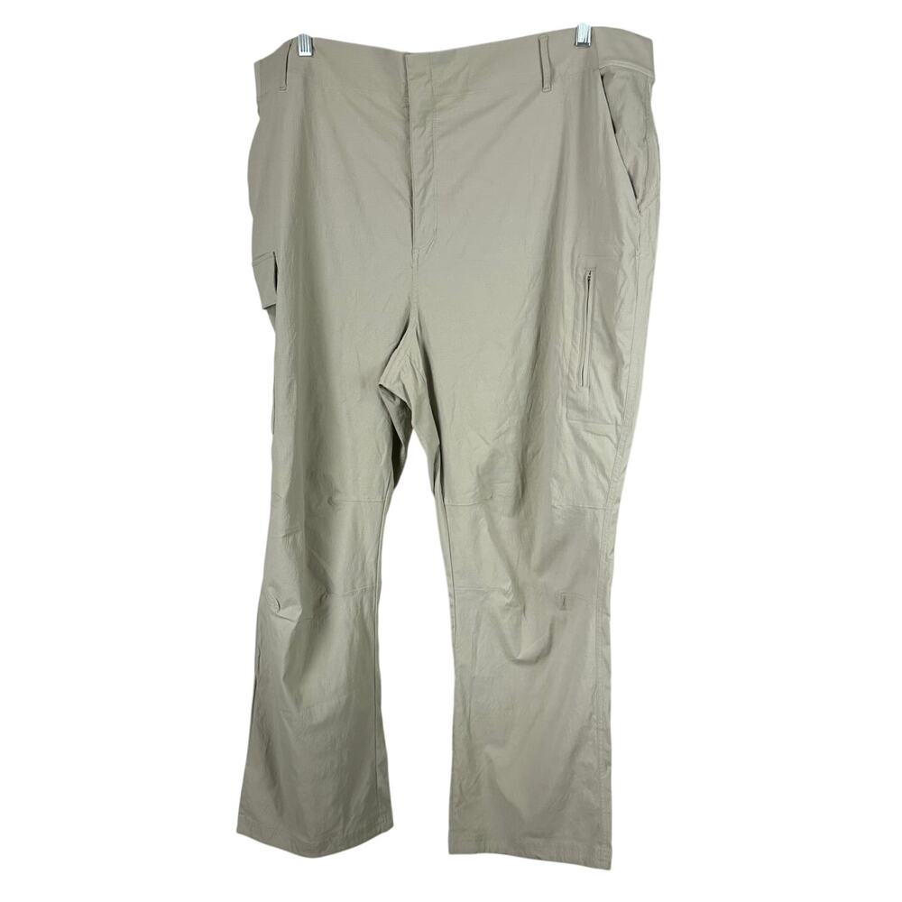 Athleta Trekkie Utility Cargo Pant Ecru Women's Size 26 New With Tags Condition